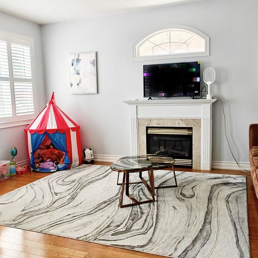 For Lease - 111 Park Place Drive, Markham, Ontario - Photo 1