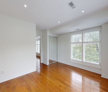 For Lease - 21 David Dunlap Circle, Toronto, Ontario - Photo 3