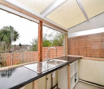 2 bedroom terraced house to rent - Photo 5