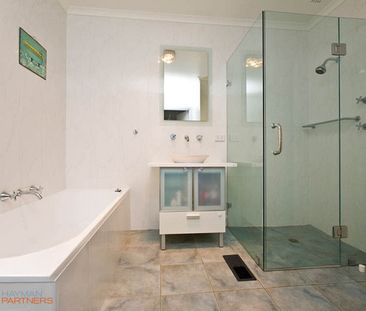 105 Theodore Street, Curtin ACT 2605 - House For Rent | Domain - Photo 1
