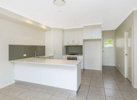 Yeronga - Photo 2