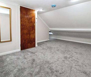 Rush Green Road, Romford, Essex, RM7 - Photo 5