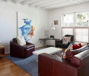 Subiaco Serenity with Ultimate Convenience - Photo 4