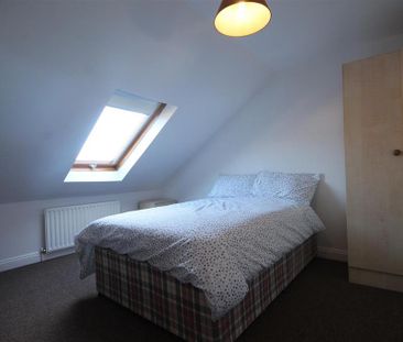 5 bedroom maisonette to rent - Photo 3