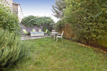 Hill Farm Road, W10 - Photo 5