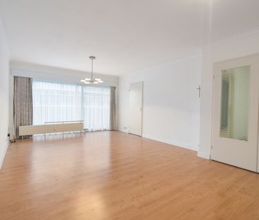 Instapklaar appartement met 2 slpks in centrum Hasselt - Photo 1