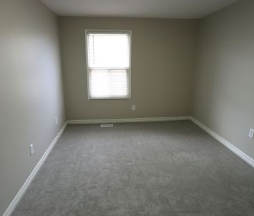For Lease - 104 Enderby Crescent Unit# 104, Brampton, Ontario - Photo 5