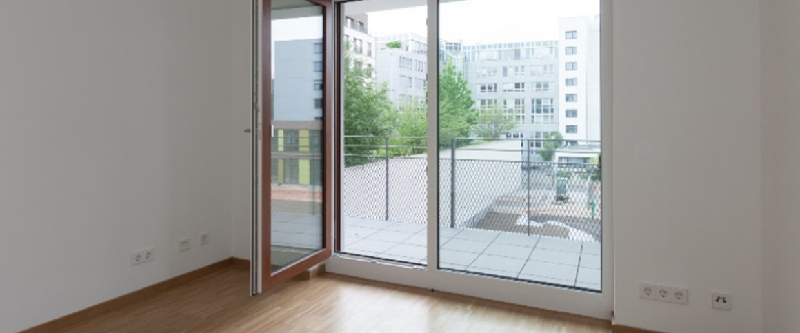 Helle 3-Zimmer-Wohnung mit EBK, Balkon und Loggia - Foto 1