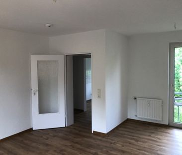 Helle 2-Zimmer Wohnung mit Balkon zu vermieten - Photo 1