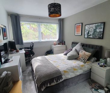 2 Bed Flat, Berkeley Court, W5 - Photo 6