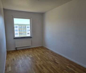 Agneshögsgatan, Motala - Photo 2