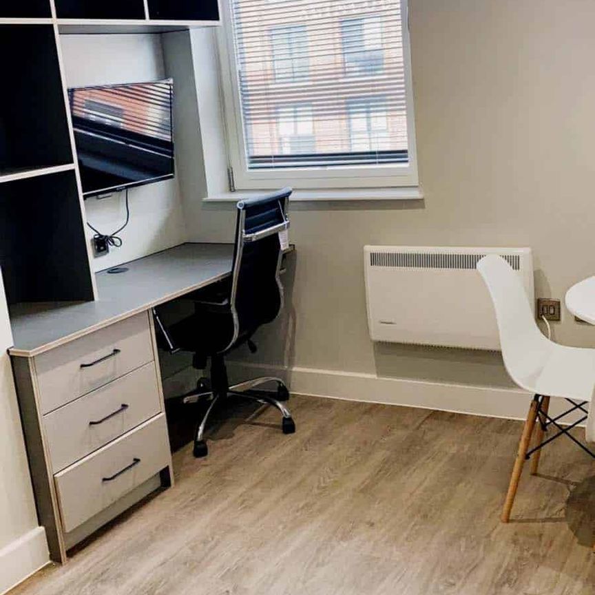 Large Premier Studio - Photo 1