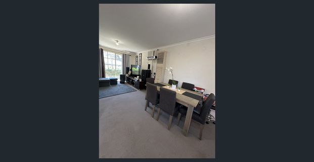 Fantastic Location! 3 Bedroom Unit - Photo 1