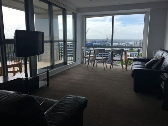 Seaview Apartment - 2 bed, 2 Bath - Photo 1