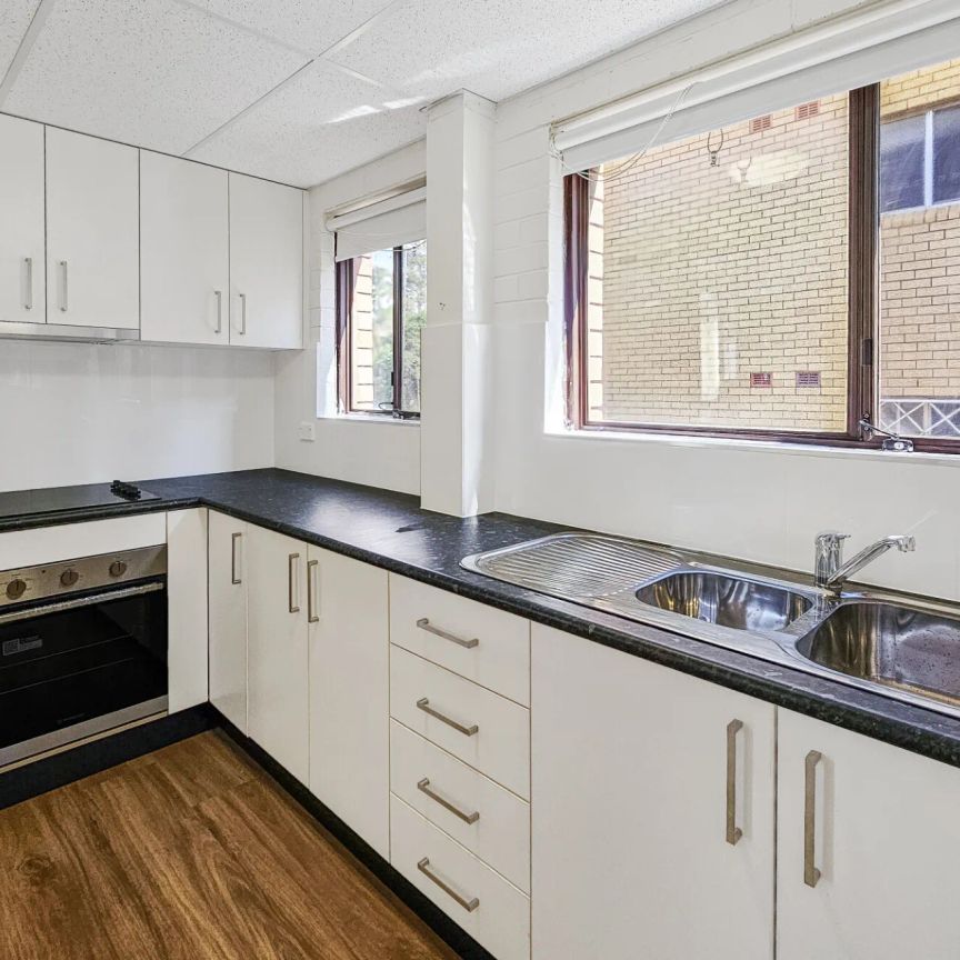 1/1 Queens Road, Westmead. - Photo 1