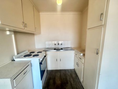 6/15 Howe Street, Murrumbeena VIC 3163 - Apartment For Rent | Domain - Photo 3