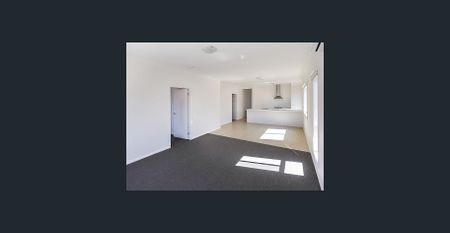 Four Bedroom Family Home in Prime Botanic Ridge Location! - Photo 3