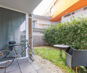 Westseitig ausgerichtete 2-Zimmer-Gartenwohnung mit Einbauküche in ... - Foto 3