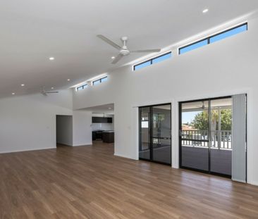 Modern 4x2 home in Quinns Rocks - Photo 4