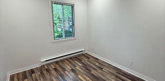 Magnifique 4 ½ à louer – Ahuntsic-Cartierville - Photo 2