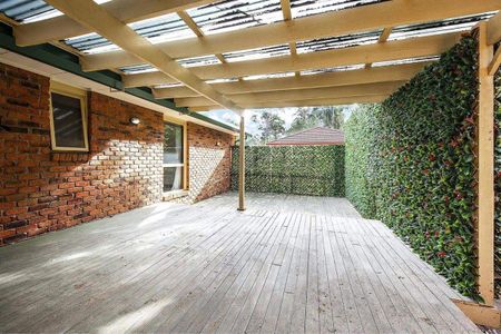 4 Woodglen Place, Cherrybrook, NSW 2126 - Photo 5