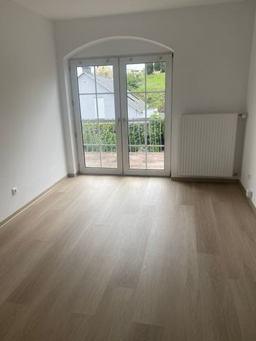 Konz-Könen! Renovierte 3 ZKB Wohnung mit großem Balkon in ruhiger Randlage! - Foto 3