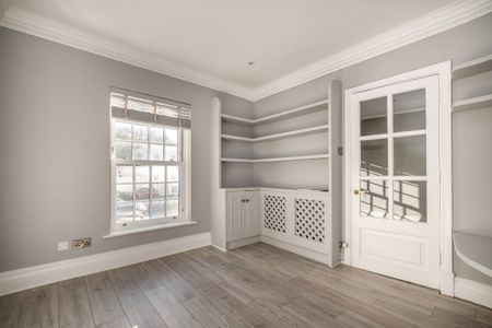 4 bedroom terraced house to rent - Photo 2