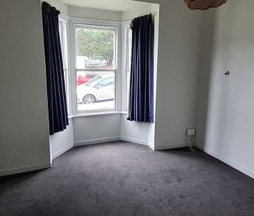 Central location - close to the hospital - Photo 2