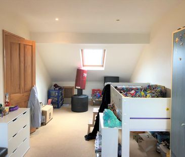 3 bedroom semi-detached house to rent - Photo 1