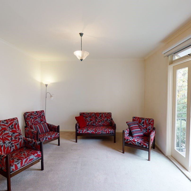 Perfectly Positioned - Photo 1