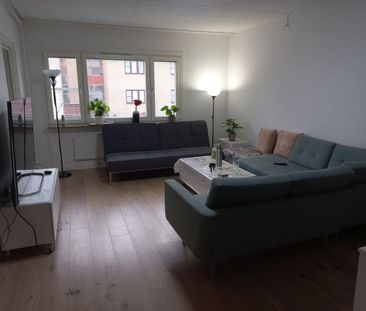 Sorögatan, Kista - Photo 1