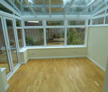 2 bedroom end of terrace house to rent - Photo 6