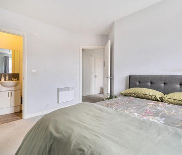 2 bedroom flat to rent - Photo 6