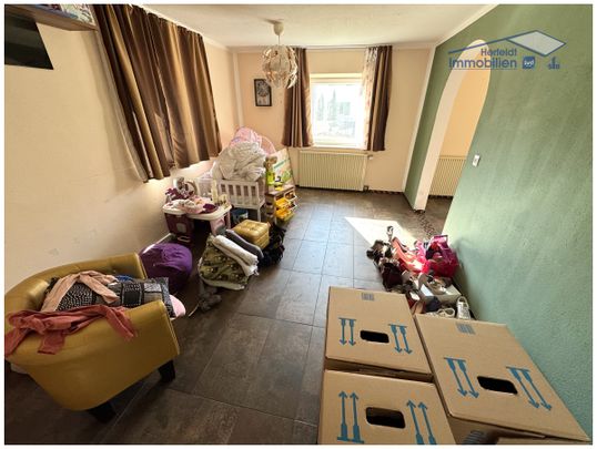 Geräumige Doppelhaushälfte mit schönem Garten ideal für die große Familie oder als WG - Photo 1