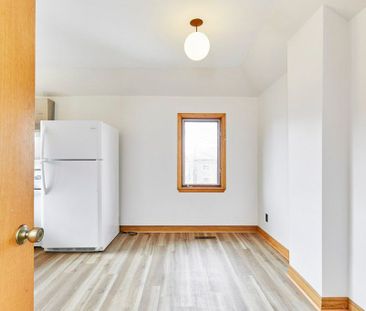 For Lease - 14 Harris Avenue Unit# Second Floor, Toronto, Ontario - Photo 4