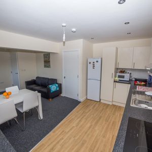 Room in a Shared Flat, Deacon House, LE2 - Photo 3