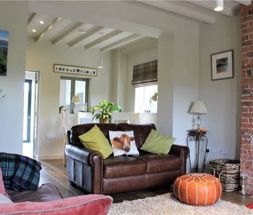 Available early December, 1 The Cottages is a welcoming two bedroom... - Photo 4