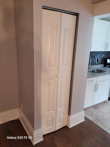 For Lease - 302 Glenlake Avenue Unit# 2nd Floor Front, Toronto, Ontario - Photo 5