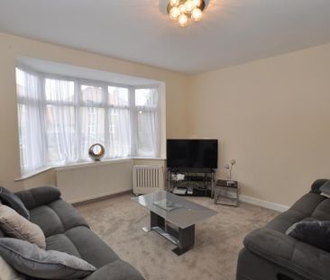 3 bedroom semi-detached house to rent - Photo 5