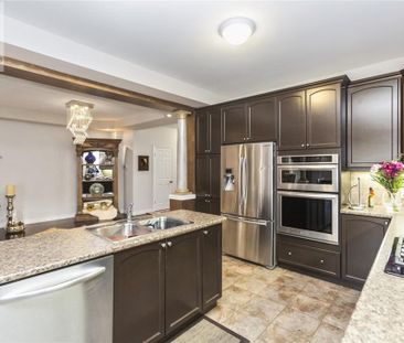 183 PELECH Crescent, Hamilton, Ontario, L0R1P0 - Photo 4
