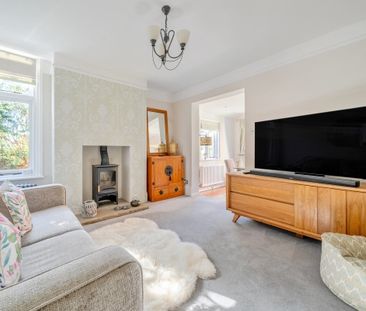 4 bedroom semi-detached house to rent - Photo 2