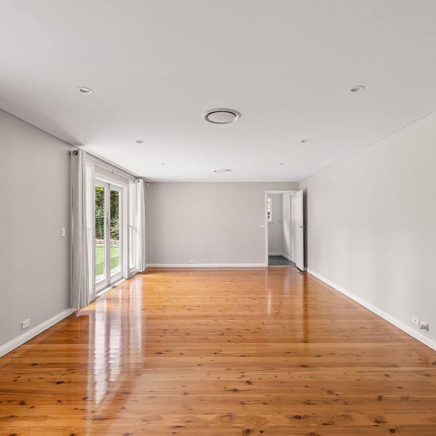 19 Delaware Avenue, St Ives NSW 2075 - House For Rent | Domain - Photo 1