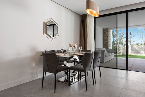 Apartamento de alquiler en Urbanización Artola Alta, 6, Cabopino - Artola - Photo 1