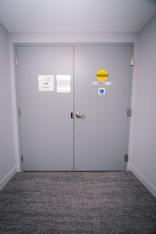 For Lease - 859 The Queensway N/A Unit# 221, Toronto, Ontario - Photo 3