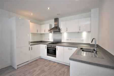 303 Talbot Road, Manchester, M32 0GF - Photo 5