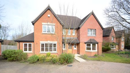 Kilnside, Goughs Lane, Bracknell, RG12 - Photo 2