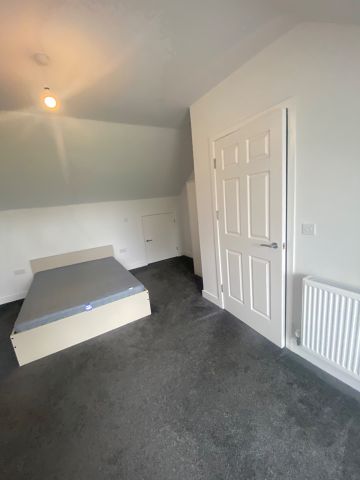 Crome Road - Photo 4