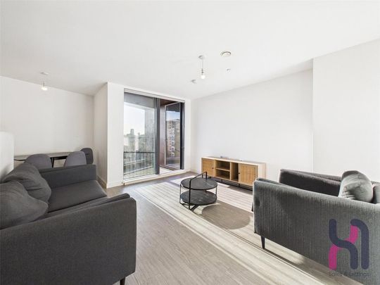 3 bedroom flat to rent - Photo 1