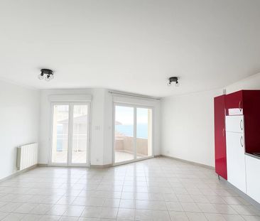 Location Appartement 2 pièces 45m² EVIAN LES BAINS 74500 - Photo 2