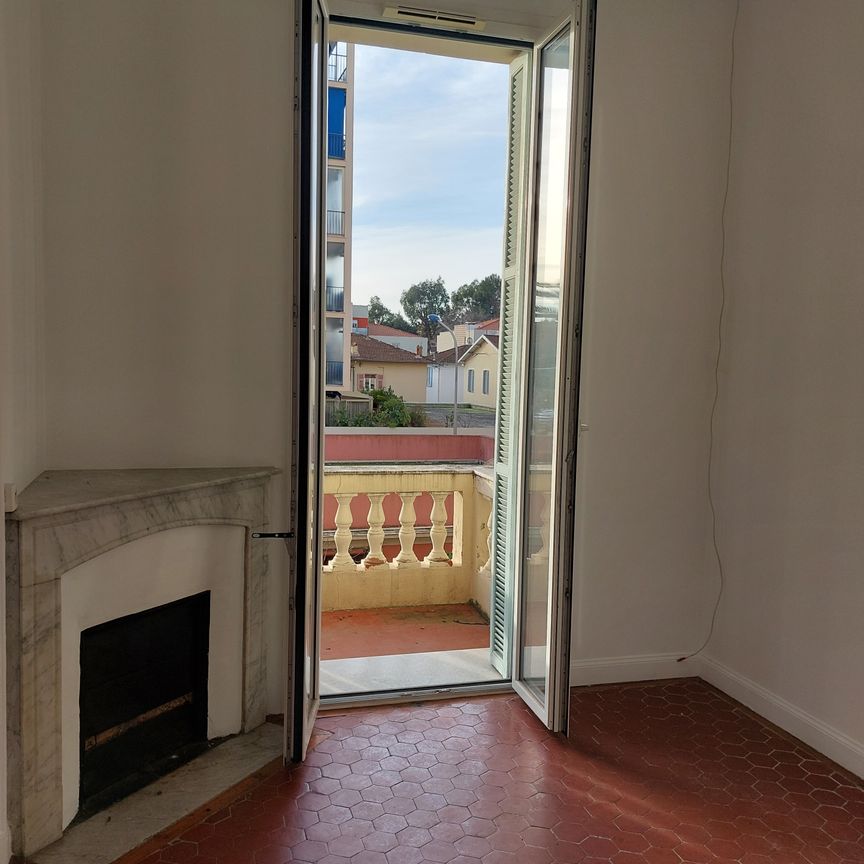 Location Appartement 4 pièces 66m² MENTON 06500 - Photo 1